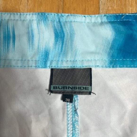 Men’s Burnside board shorts - Picture 4 of 6